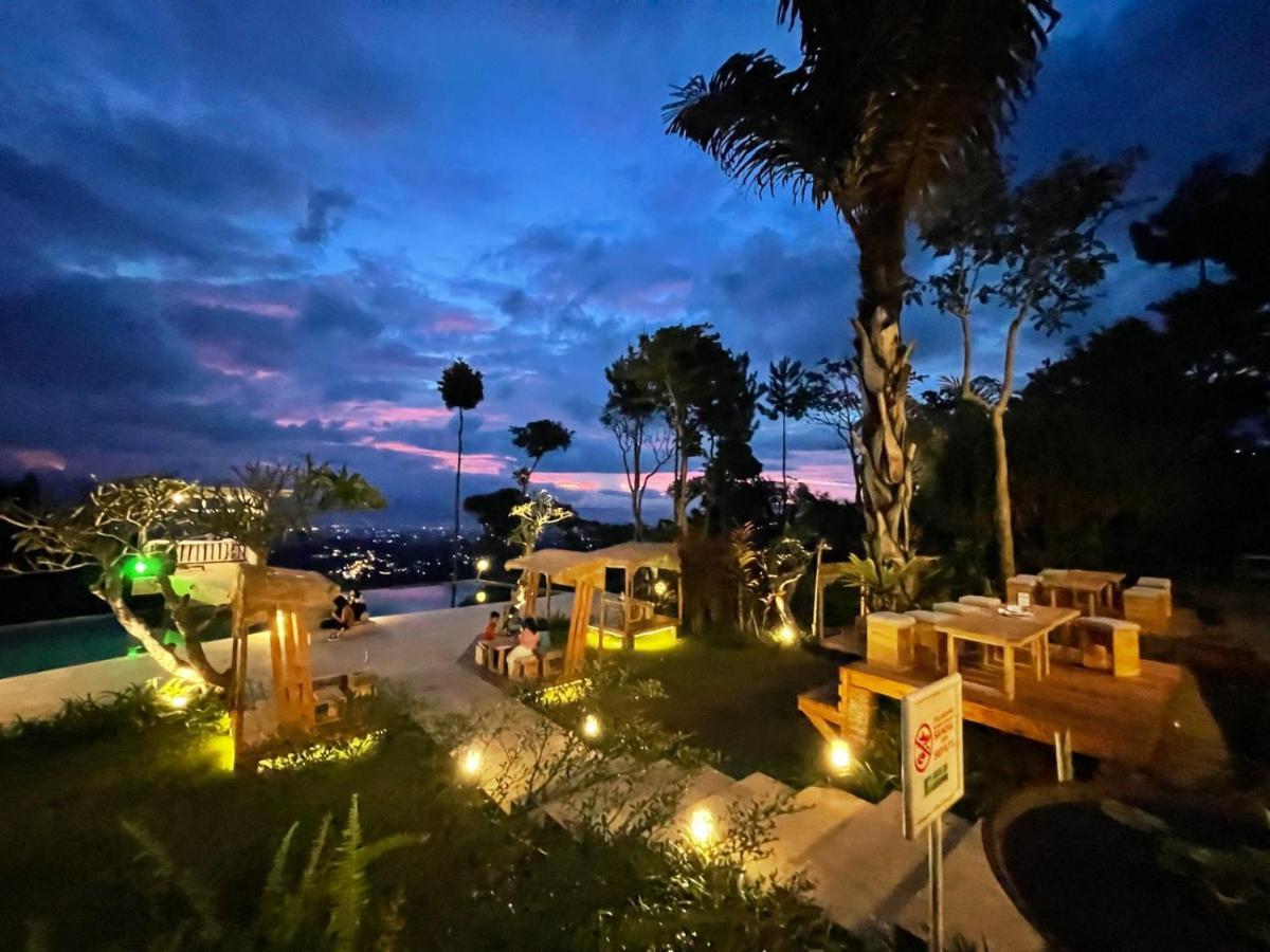Mendulang Lembang Resort&Resto Bagian luar foto