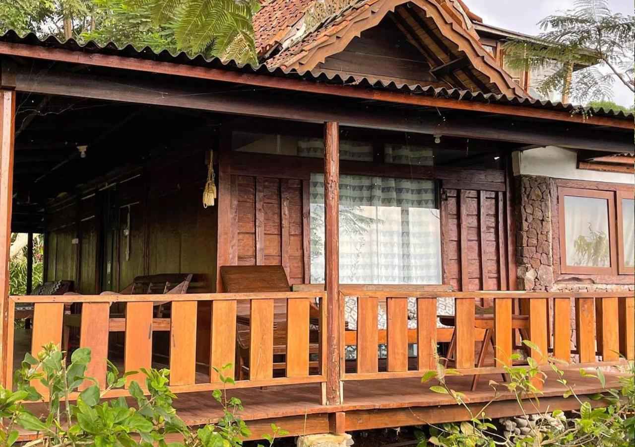 Mendulang Lembang Resort&Resto Bagian luar foto