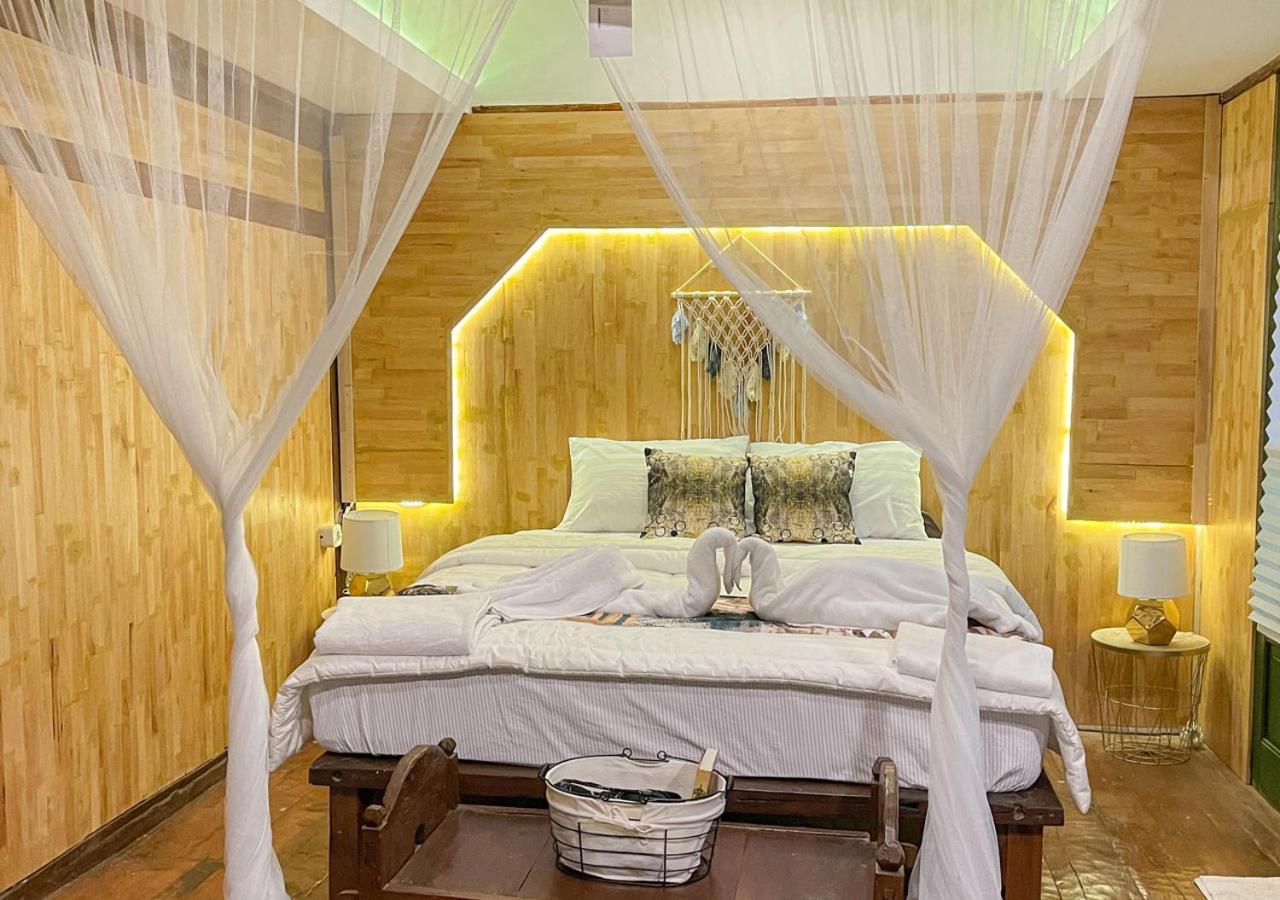 Mendulang Lembang Resort&Resto Bagian luar foto