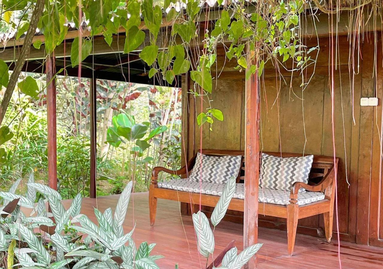 Mendulang Lembang Resort&Resto Bagian luar foto