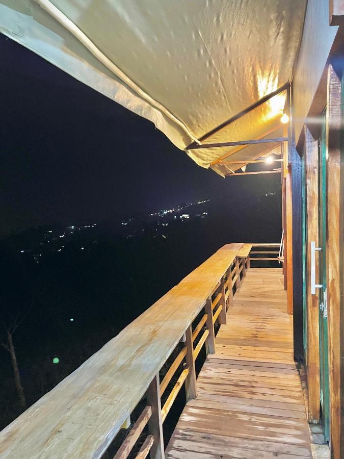 Mendulang Lembang Resort&Resto Bagian luar foto